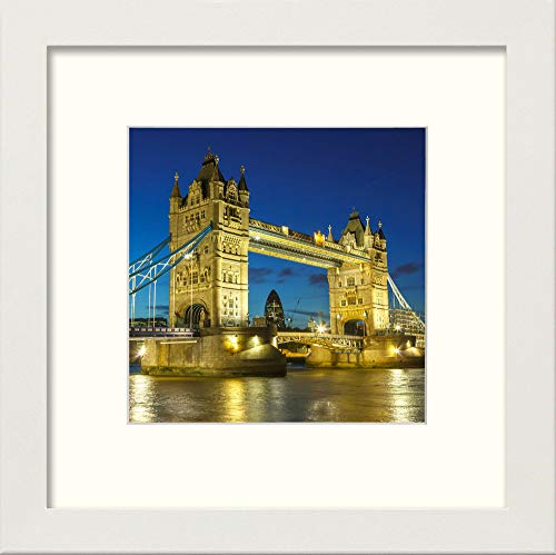 L Lumartos London Tower Bridge