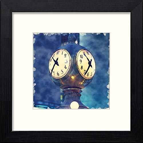 New York Grand Central Station Clock in Black Wood frame, premium wall art print