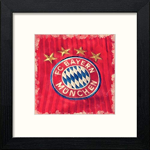 Bayern Munchen Badge in Black Wood frame, premium wall art print