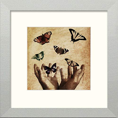 L Lumartos Butterfly Hands